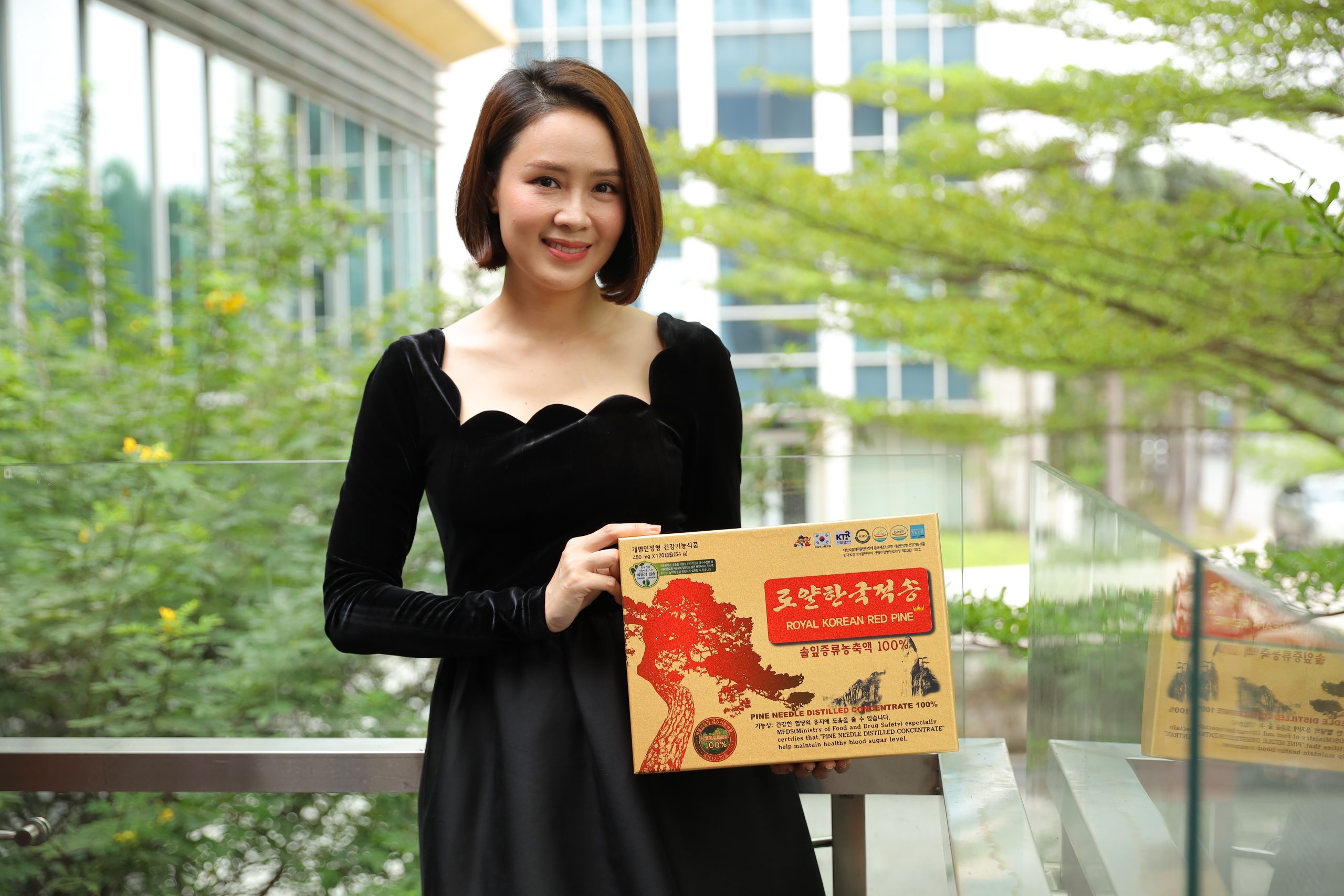 Tinh dầu thông đỏ chính phủ Royal Korean Red Pine Tinh dầu thông đỏ chính phủ Royal Korean Red Pine